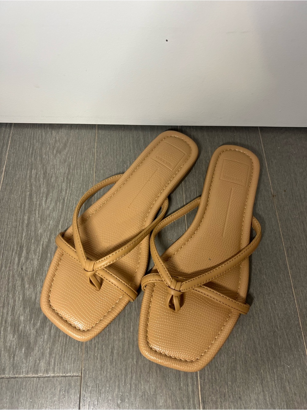 Dolce Vita Luca Sandal